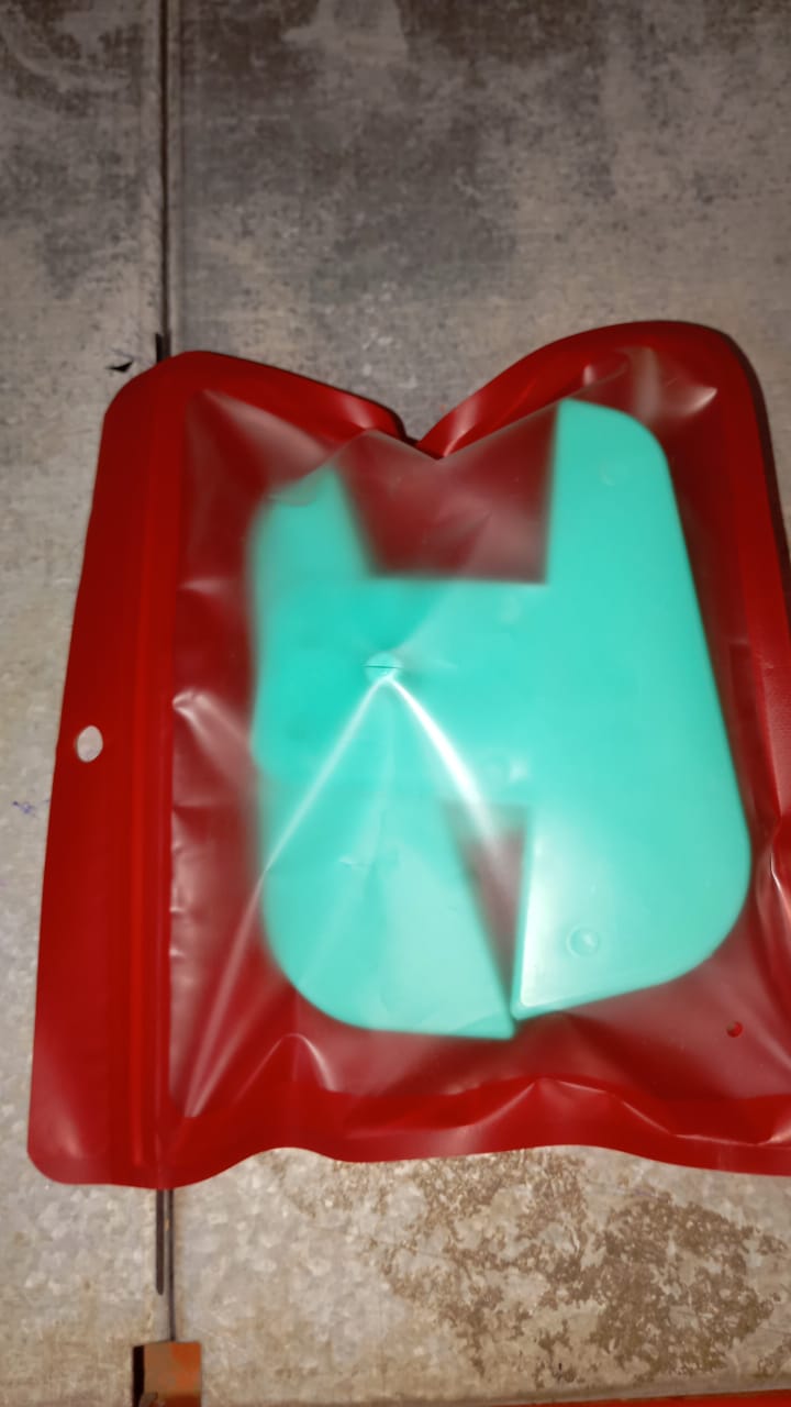 Plastic Secure Mobile Phone Charging Stand Holder (2 Pc / Mix Color) Plastic Secure Mobile Phone Charging Stand Holder (2 Pc / Mix Color)